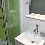 Apartamento Cosy Avec Vue Et Piscine Sur Le Port - Gn400-013 *